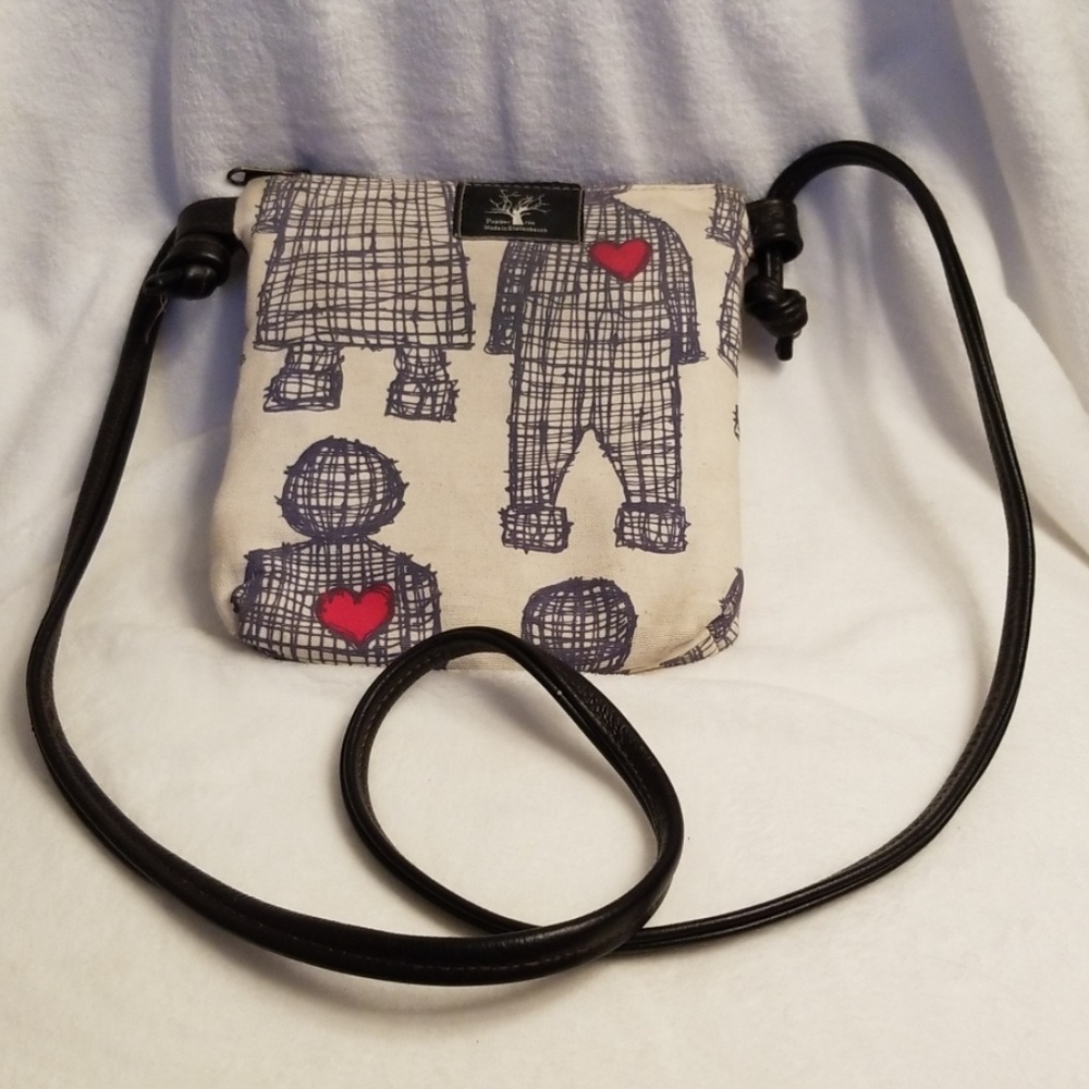 PepperTree  Knotted Small Bag - Picture 5 of 5